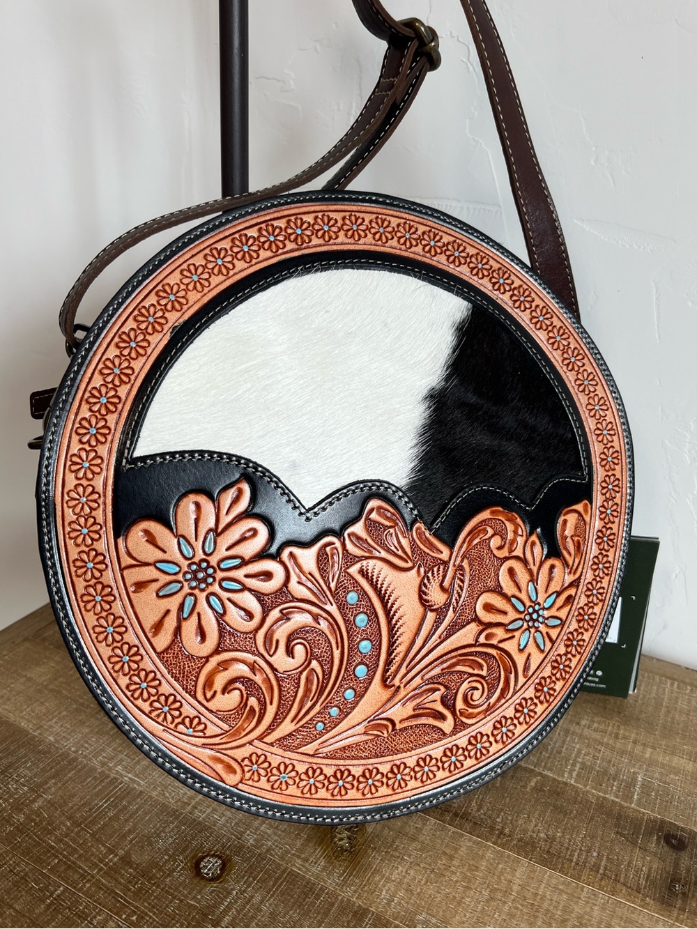 Myra Western Cowhide Round Crossbody Bag Hand Tooled Leather Boho Purse NWT - Picture 4 of 11